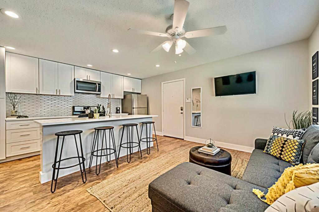 The Rhythm Room Near Downtown Dallas! Εξωτερικό φωτογραφία